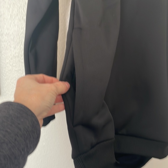 NWT Women’s Gear Up Black/White Hoody Sweatshirt Size Small - Picture 4 of 9